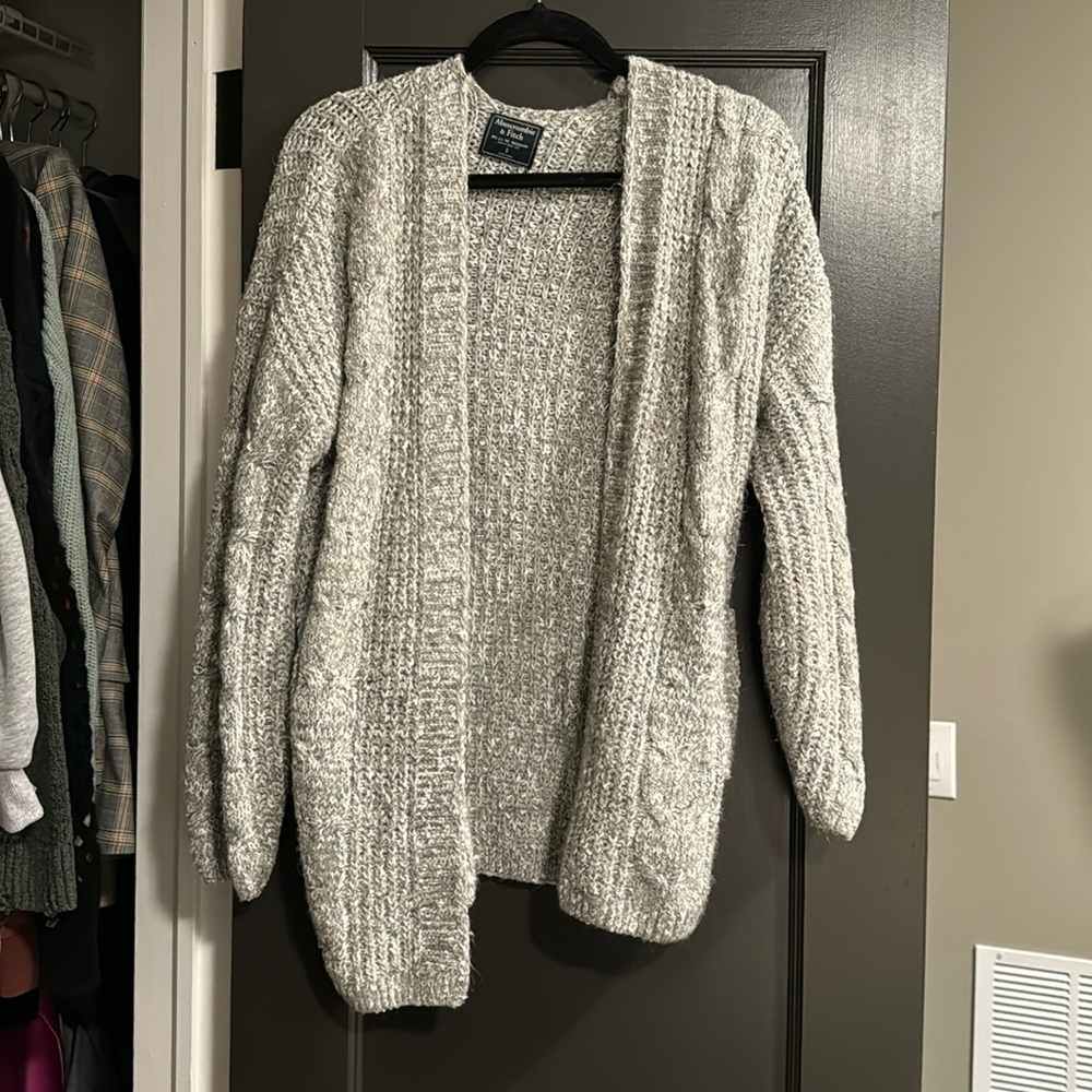 Abercrombie and Fitch Cardigam